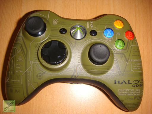 Halo 3 - Фото содержимого коллекционнного издания Halo 3: ODST 