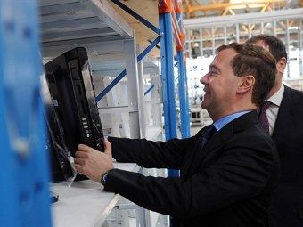 Обо всем - Медведев предложил поддержать российских разработчиков игр.