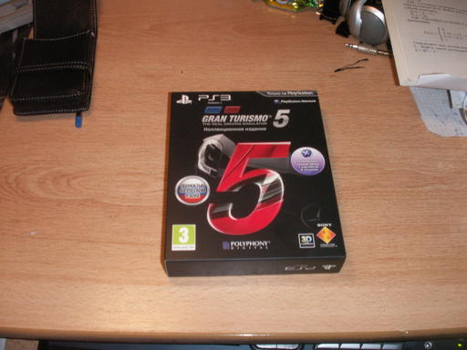 Gran Turismo 5 - Обзор комплекта Gran Turismo 5 коллекционное издание
