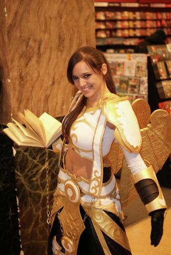 World of Warcraft - Косплей сестры Бенедрон от illyne [обновлено +7 фото]