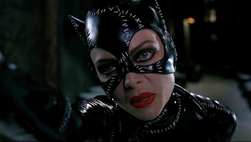 Batman: Arkham City - "Тётя, тётя кошка." Всевозможные варианты появления Женщины-кошки и история развития образа в картинках. 