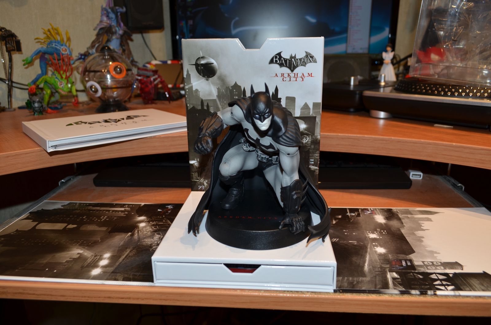 Распаковка и обзор Collector`s Ed. (PS3, UK) — Batman: Arkham City — Игры —  Gamer.ru: социальная сеть для геймеров